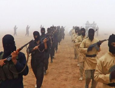 Το τέλος είναι κοντά: Το ISIS έχασε τις τελευταίες πόλεις του σε Ιράκ και Συρία και εγκλωβίζεται στις ερήμους